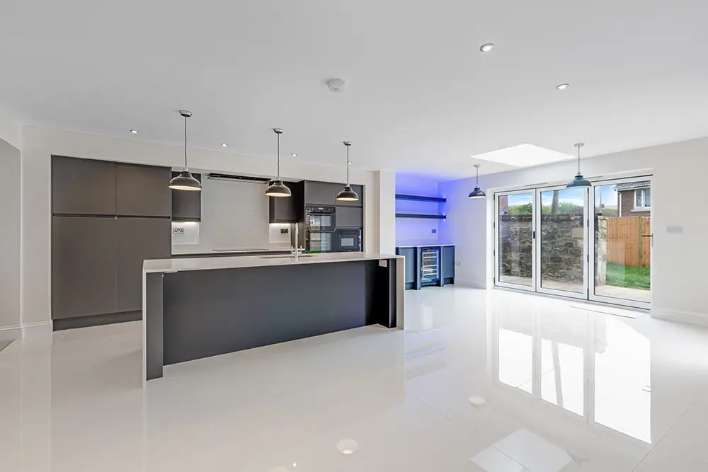 Reception room — before virtual staging